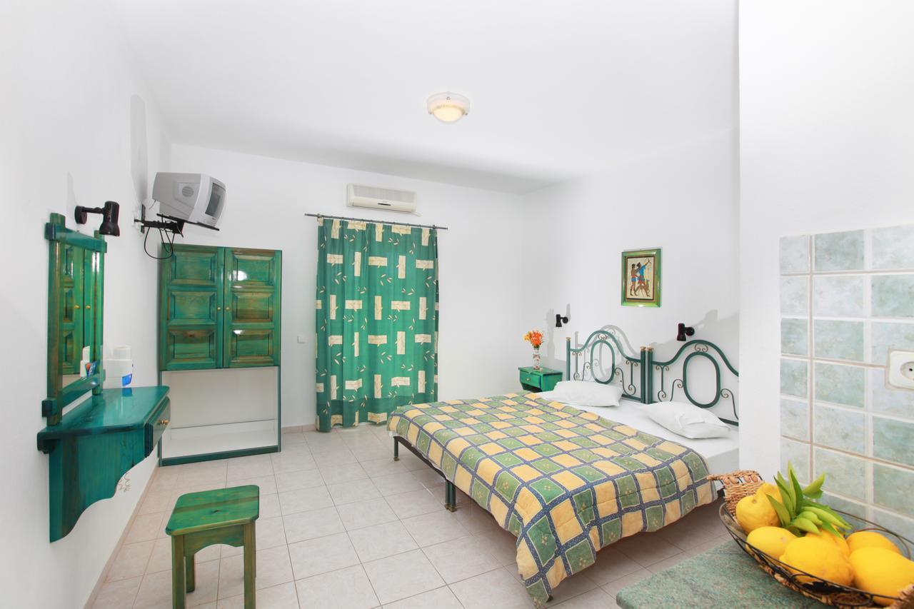 Pavlos Maria Studios Skiathos Town Exterior photo