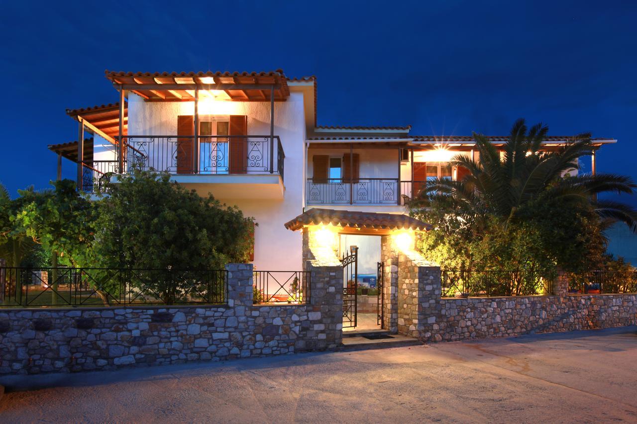 Pavlos Maria Studios Skiathos Town Exterior photo